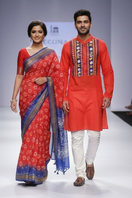 কাপল ড্রেস কালেকশন চান্দুরি সিল্ক শাড়ি ও ধুপিয়ান পাঞ্জাবি